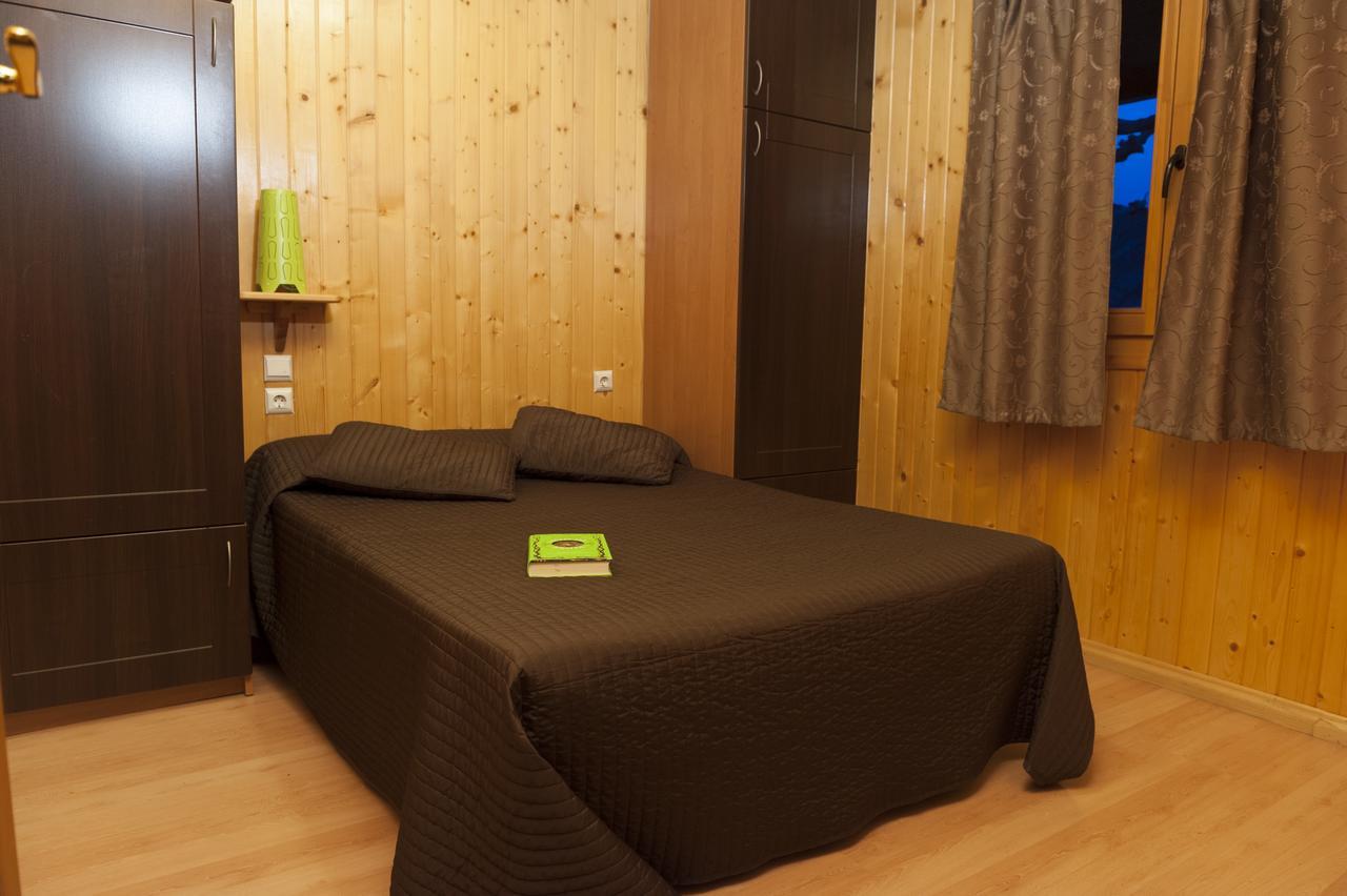 La Noguera Camping Sant Llorenç de Montgai المظهر الخارجي الصورة