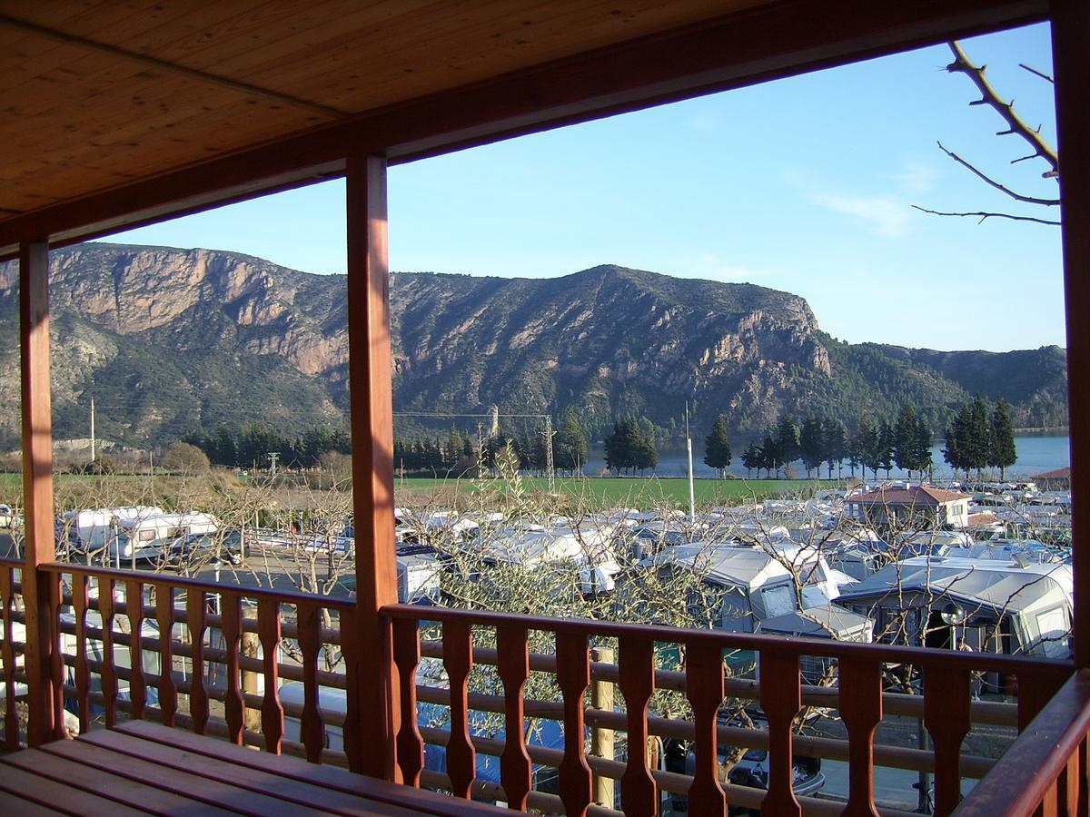 La Noguera Camping Sant Llorenç de Montgai المظهر الخارجي الصورة