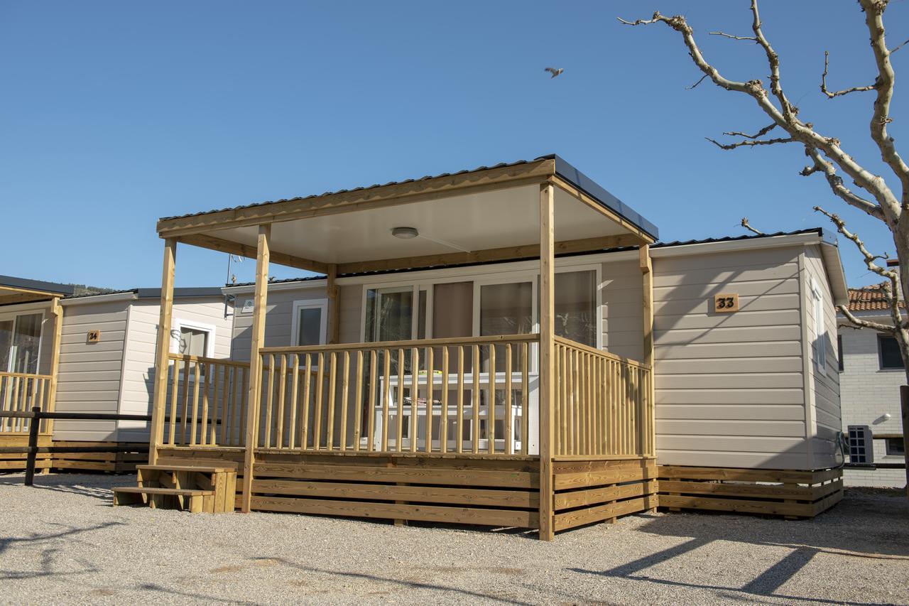 La Noguera Camping Sant Llorenç de Montgai المظهر الخارجي الصورة