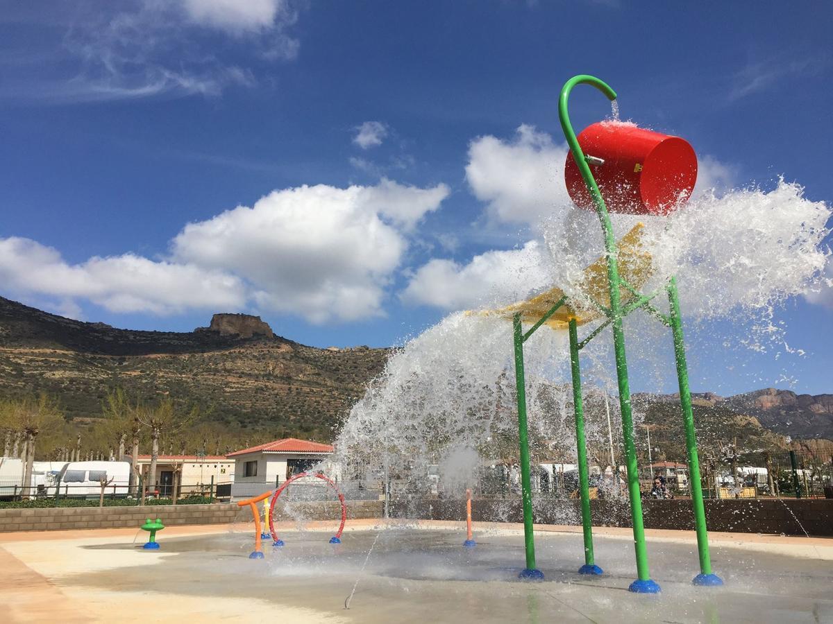 La Noguera Camping Sant Llorenç de Montgai المظهر الخارجي الصورة